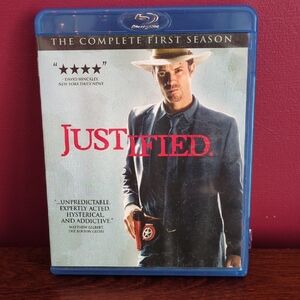 Justified: The Complete First Season Blu-ray